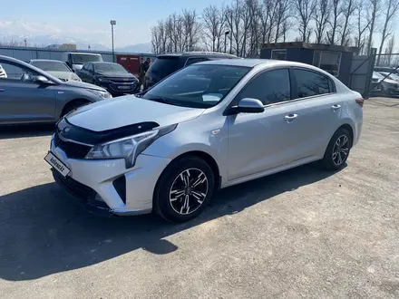 Kia Rio 2020 года за 5 002 800 тг. в Алматы – фото 3