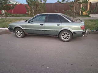 Audi 80