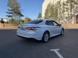 Toyota Camry 2021 годаүшін13 800 000 тг. в Караганда – фото 4