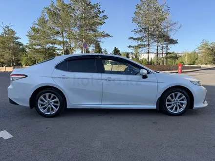 Toyota Camry 2021 года за 13 800 000 тг. в Караганда – фото 7