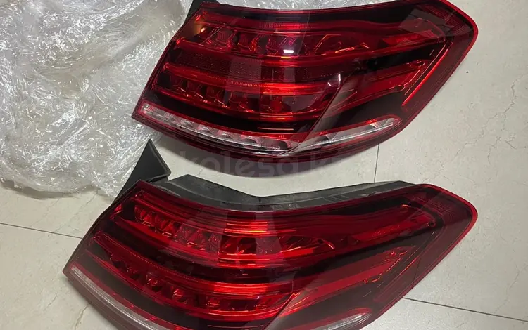 Фонарь мерседес w212 e-class рестайлинг за 110 000 тг. в Алматы