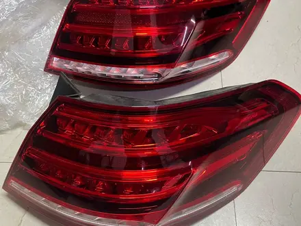 Фонарь мерседес w212 e-class рестайлинг за 110 000 тг. в Алматы – фото 2