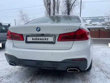 BMW 520 2018 года за 15 300 000 тг. в Алматы – фото 17