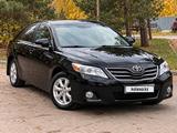 Toyota Camry 2011 года за 6 100 000 тг. в Петропавловск