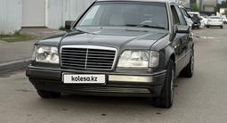 Mercedes-Benz E 280 1993 года за 3 300 000 тг. в Алматы