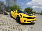 Chevrolet Camaro 2012 года за 11 500 000 тг. в Алматы – фото 4