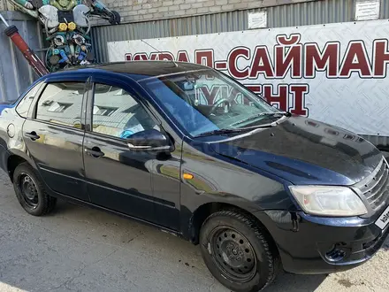 ВАЗ (Lada) Granta 2190 2013 года за 1 800 000 тг. в Усть-Каменогорск – фото 3