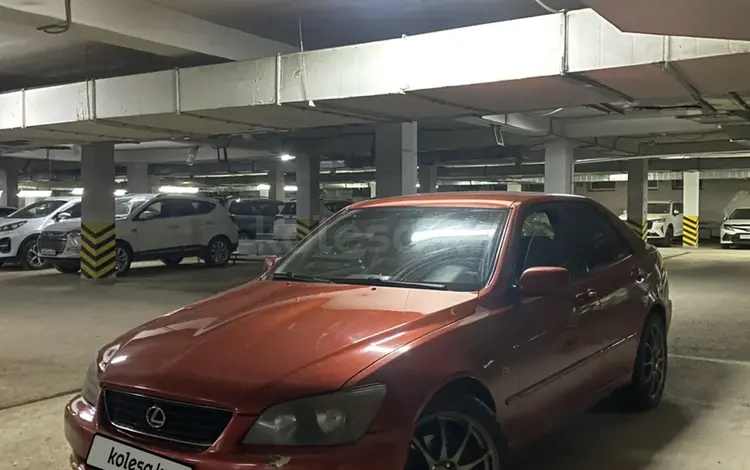 Lexus IS 200 1999 года за 3 100 000 тг. в Астана