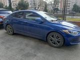 Hyundai Elantra 2017 года за 5 000 000 тг. в Актобе – фото 2