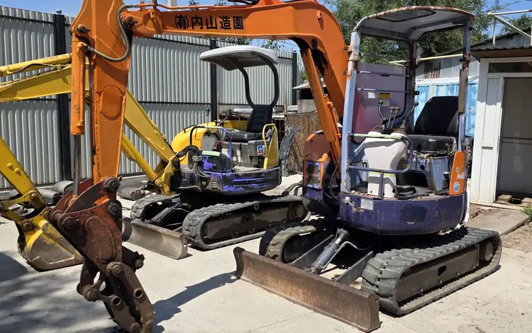 Hitachi 2005 года за 5 500 000 тг. в Алматы
