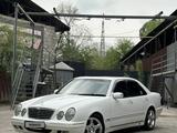 Mercedes-Benz E 320 2001 года за 6 100 000 тг. в Алматы