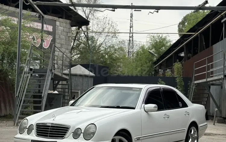 Mercedes-Benz E 320 2001 года за 6 100 000 тг. в Алматы