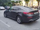 Kia K5 2019 года за 7 000 000 тг. в Байтерек – фото 3