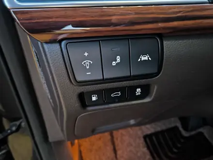 Kia K7 2016 года за 9 100 000 тг. в Алматы – фото 28