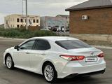 Toyota Camry 2019 годаүшін13 000 000 тг. в Атырау – фото 5