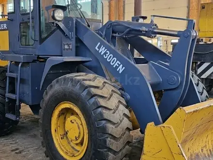 XCMG  LW300 2023 года за 13 000 000 тг. в Караганда
