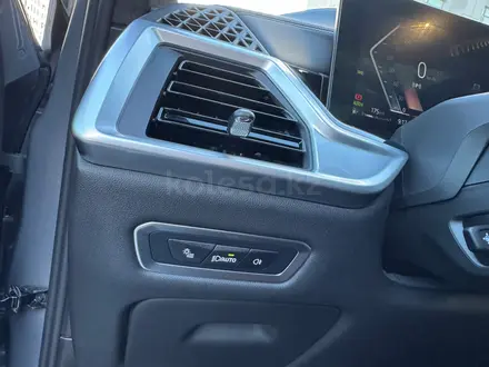 BMW X7 2023 года за 63 000 000 тг. в Астана – фото 27