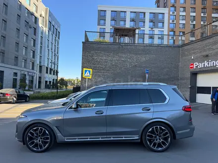 BMW X7 2023 года за 63 000 000 тг. в Астана – фото 3