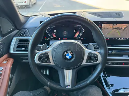 BMW X7 2023 года за 63 000 000 тг. в Астана – фото 31
