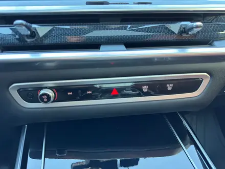 BMW X7 2023 года за 63 000 000 тг. в Астана – фото 37