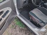 Mitsubishi Carisma 1998 года за 1 300 000 тг. в Павлодар – фото 4