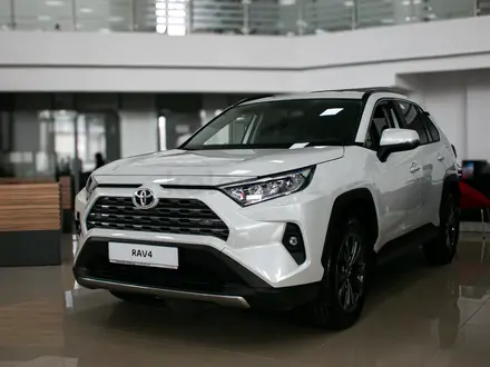 Toyota RAV4 Prestige 2023 года за 18 171 000 тг. в Астана