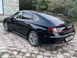 Hyundai Sonata 2023 года за 10 300 000 тг. в Алматы – фото 3