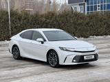 Toyota Camry 2024 годаүшін24 700 000 тг. в Актобе – фото 2