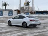 Toyota Camry 2024 годаүшін24 700 000 тг. в Актобе – фото 5