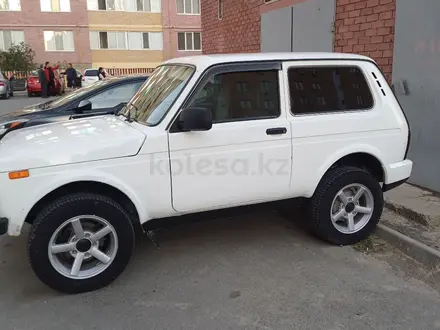 ВАЗ (Lada) Lada 2121 2019 года за 3 200 000 тг. в Атырау – фото 13