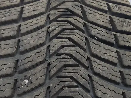 Мишлен 225/40 R18 за 130 000 тг. в Астана – фото 3