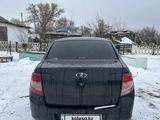 ВАЗ (Lada) Granta 2190 2014 годаүшін2 200 000 тг. в Астана