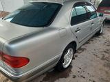 Mercedes-Benz E 320 1997 годаүшін8 500 000 тг. в Шымкент – фото 2