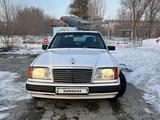 Mercedes-Benz E 200 1993 годаүшін1 600 000 тг. в Караганда – фото 2