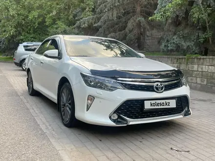 Toyota Camry 2015 года за 11 300 000 тг. в Алматы – фото 4