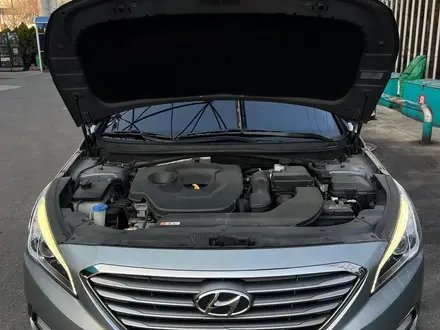 Hyundai Sonata 2015 года за 8 000 000 тг. в Алматы – фото 16