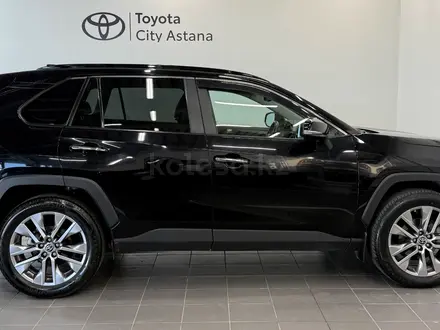 Toyota RAV4 Luxe 2020 года за 15 300 000 тг. в Астана – фото 18