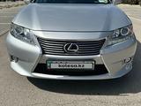 Lexus ES 350 2014 года за 16 700 000 тг. в Актау – фото 2