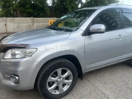 Toyota RAV4 2010 года за 8 000 000 тг. в Усть-Каменогорск – фото 3