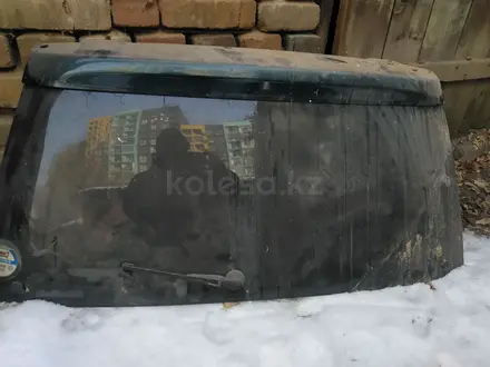 Крышка багажника на Хонда CRV верхняя и нижняя часть комплект за 25 000 тг. в Алматы