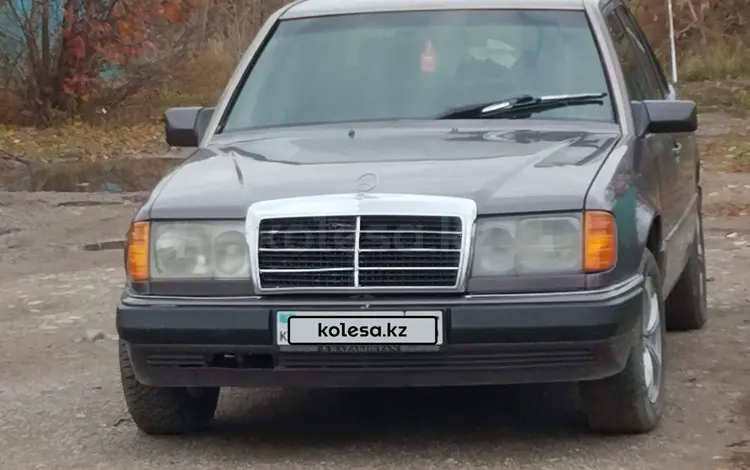 Mercedes-Benz E 220 1992 года за 2 200 000 тг. в Алматы