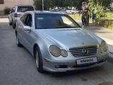 Mercedes-Benz C 230 2002 годаүшін2 700 000 тг. в Алматы – фото 4
