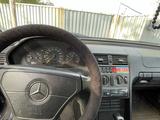 Mercedes-Benz C 220 1993 года за 1 500 000 тг. в Караганда – фото 3