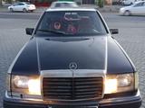 Mercedes-Benz E 230 1986 годаүшін800 000 тг. в Семей