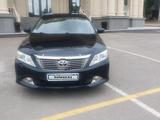 Toyota Camry 2014 года за 9 850 000 тг. в Алматы – фото 2