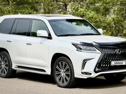 Lexus LX 570 2018 года за 48 000 000 тг. в Астана – фото 22