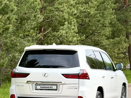Lexus LX 570 2018 года за 48 000 000 тг. в Астана – фото 24