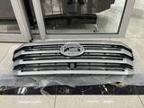 Решетка радиатора под камеру LC300 ОРИГИНАЛ за 180 000 тг. в Алматы – фото 4