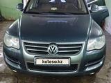 Volkswagen Touareg 2007 года за 7 000 000 тг. в Костанай