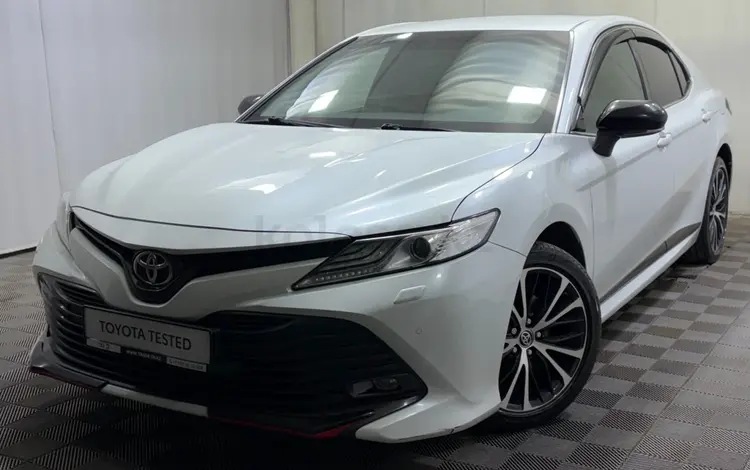 Toyota Camry 2020 годаүшін13 600 000 тг. в Алматы